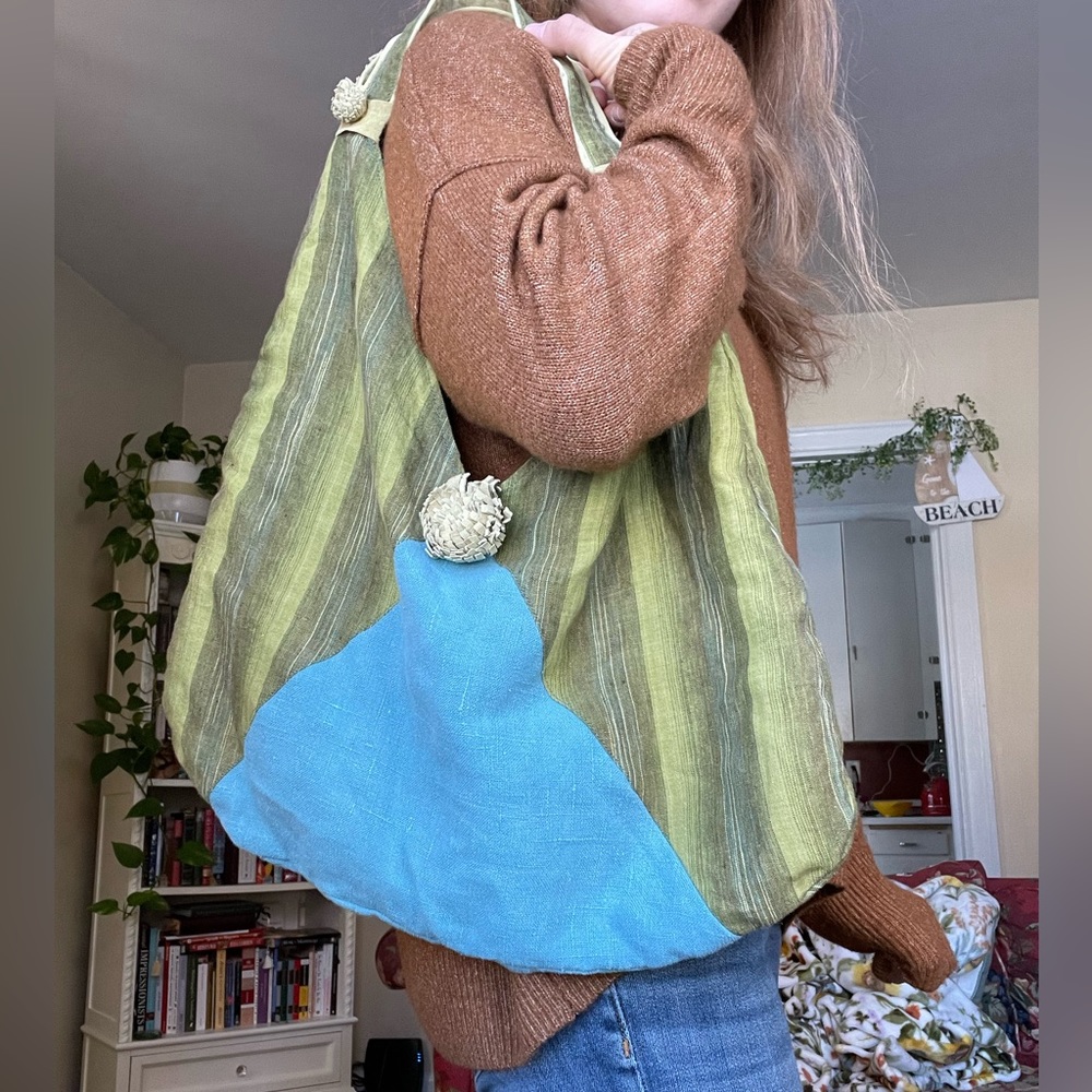 Handmade upcycled cotton and leather boho patchwork shoulder bag - Picture 6 of 13